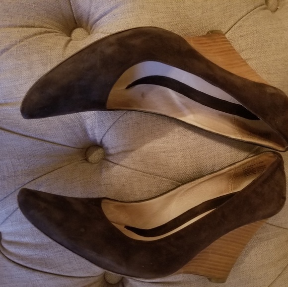 Kenneth Cole Reaction Pump - Picture 3 of 7